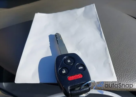 2009 Honda Accord 2.4 Ex из США, поврежденный, VIN 1HGCP26779A183012